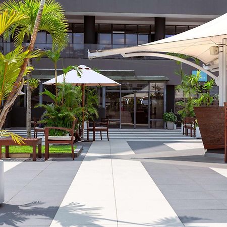 Park Inn By Radisson Libreville Buitenkant foto