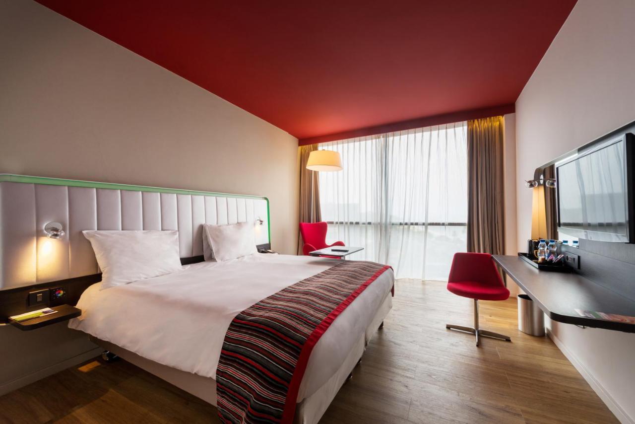 Park Inn By Radisson Libreville Buitenkant foto