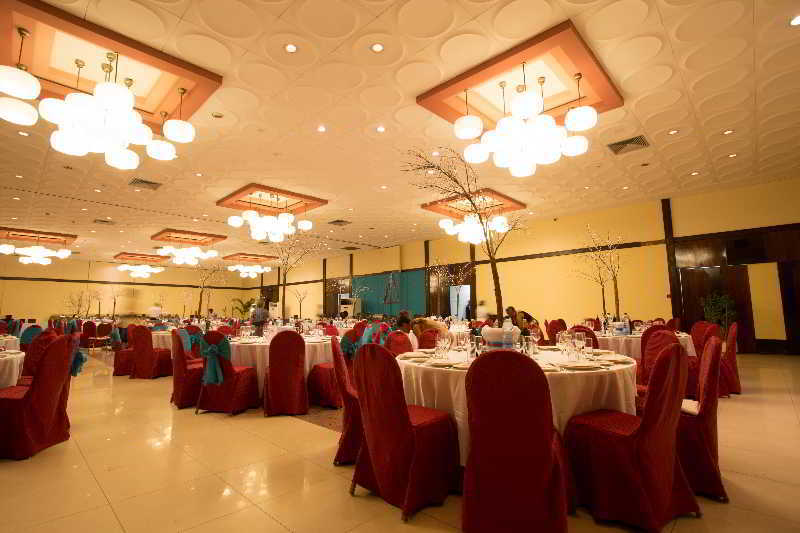Park Inn By Radisson Libreville Buitenkant foto