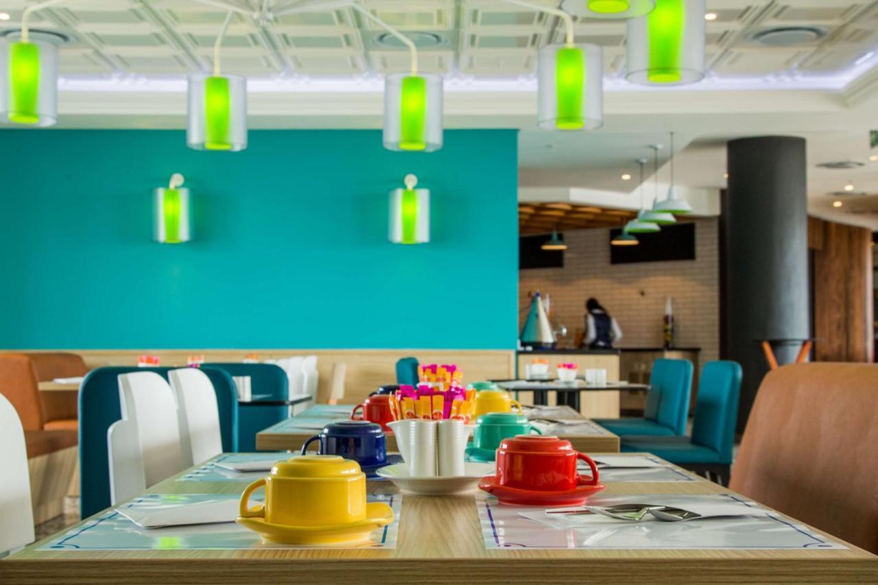 Park Inn By Radisson Libreville Buitenkant foto