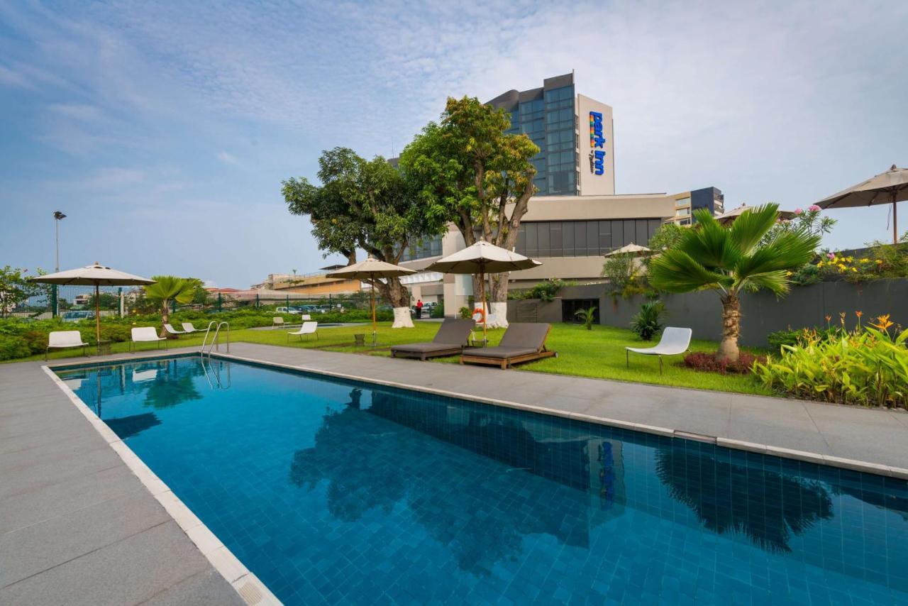 Park Inn By Radisson Libreville Buitenkant foto